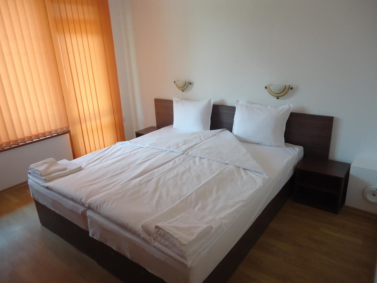 Гостевой дом Adri Guest House Несебр-22