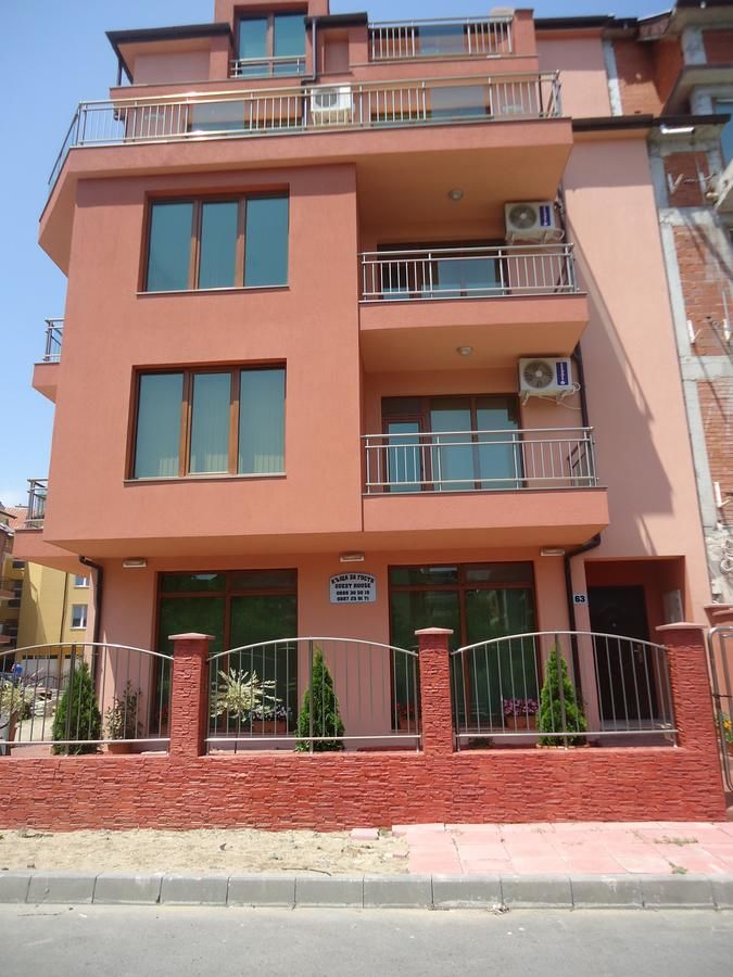 Гостевой дом Adri Guest House Несебр-23